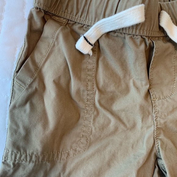 Carter’s Baby Shorts - Picture 2 of 4